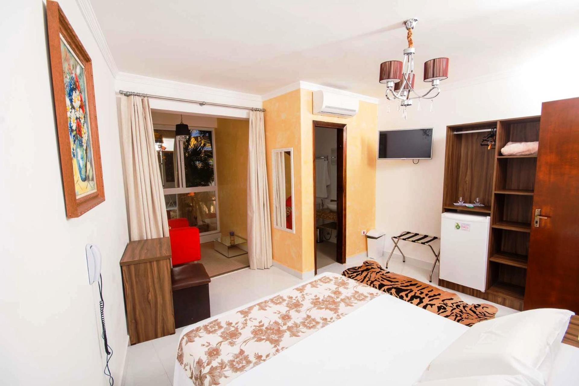 Hotel Cabana Suica غواراتوبا الغرفة الصورة