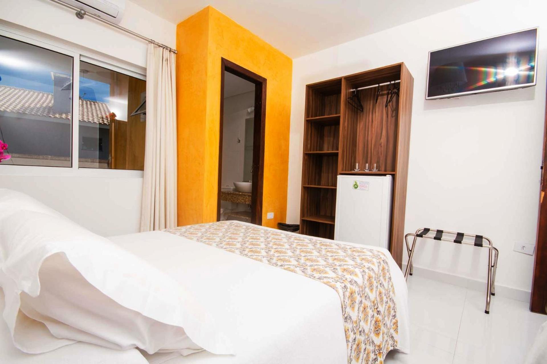 Hotel Cabana Suica غواراتوبا الغرفة الصورة